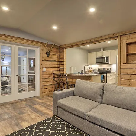Rustic Anchorage Hideaway Walk To Coastal Trail! Apartment